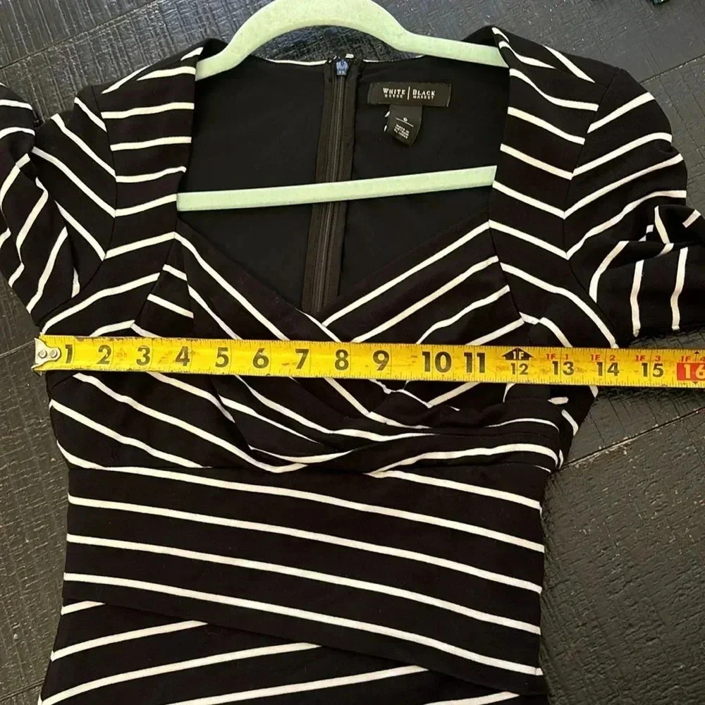 White House Black Market Black White Striped 3/4 Sleeve Bodycon Dress Size 0